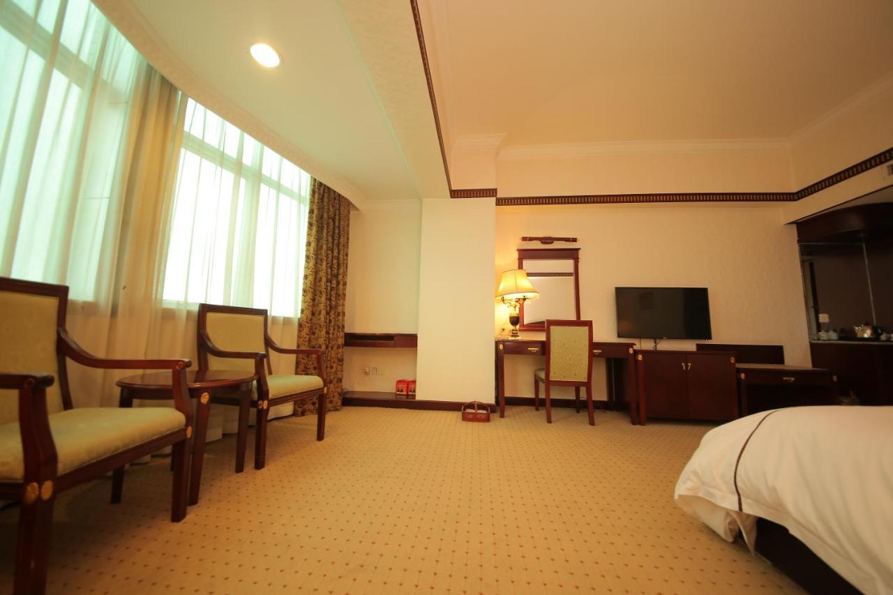 W.Y. Lera Hotel Kanton Exterior foto
